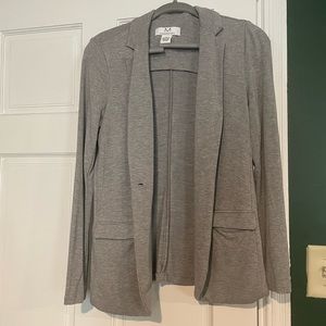 Breathable stretchy grey blazer top